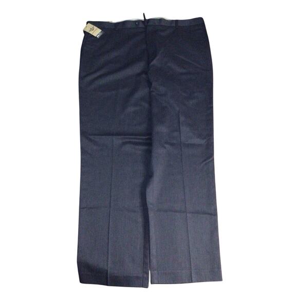 Dockers Pants Men 42x32 Gray D4 Relaxed Fit Cotton Never Iron Khaki Flat Front - Picture 1 of 7